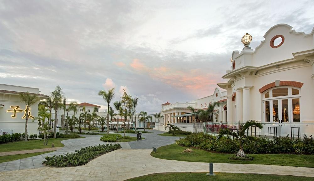Azul Beach Resort Punta Cana, All Inclusive By Karisma Bagian luar foto